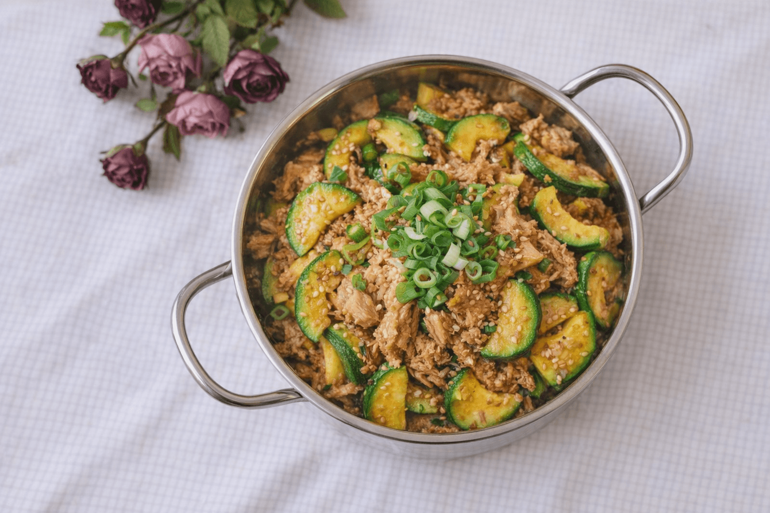 15분 컷! 요알못도 무조건 성공하는 마약 반찬 '애호박 참치볶음' 황금 레시피