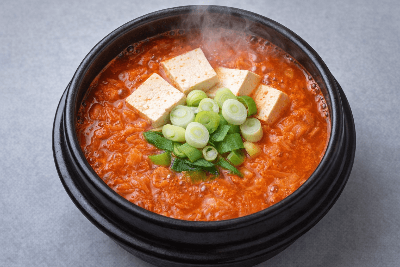 줄 서서 먹는 대박 맛집의 비밀! 감칠맛 폭발 참치 김치찌개 황금 레시피
