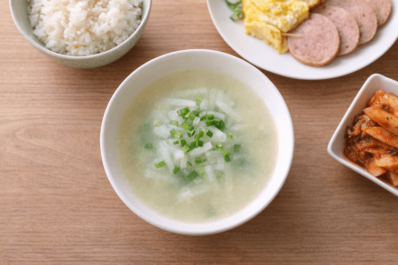 [단 15분] 전날 먹은 매운 음식 싹 씻겨 내려가는 기적의 속풀이! 뽀얀 국물의 '들깨무국' 황금 레시피