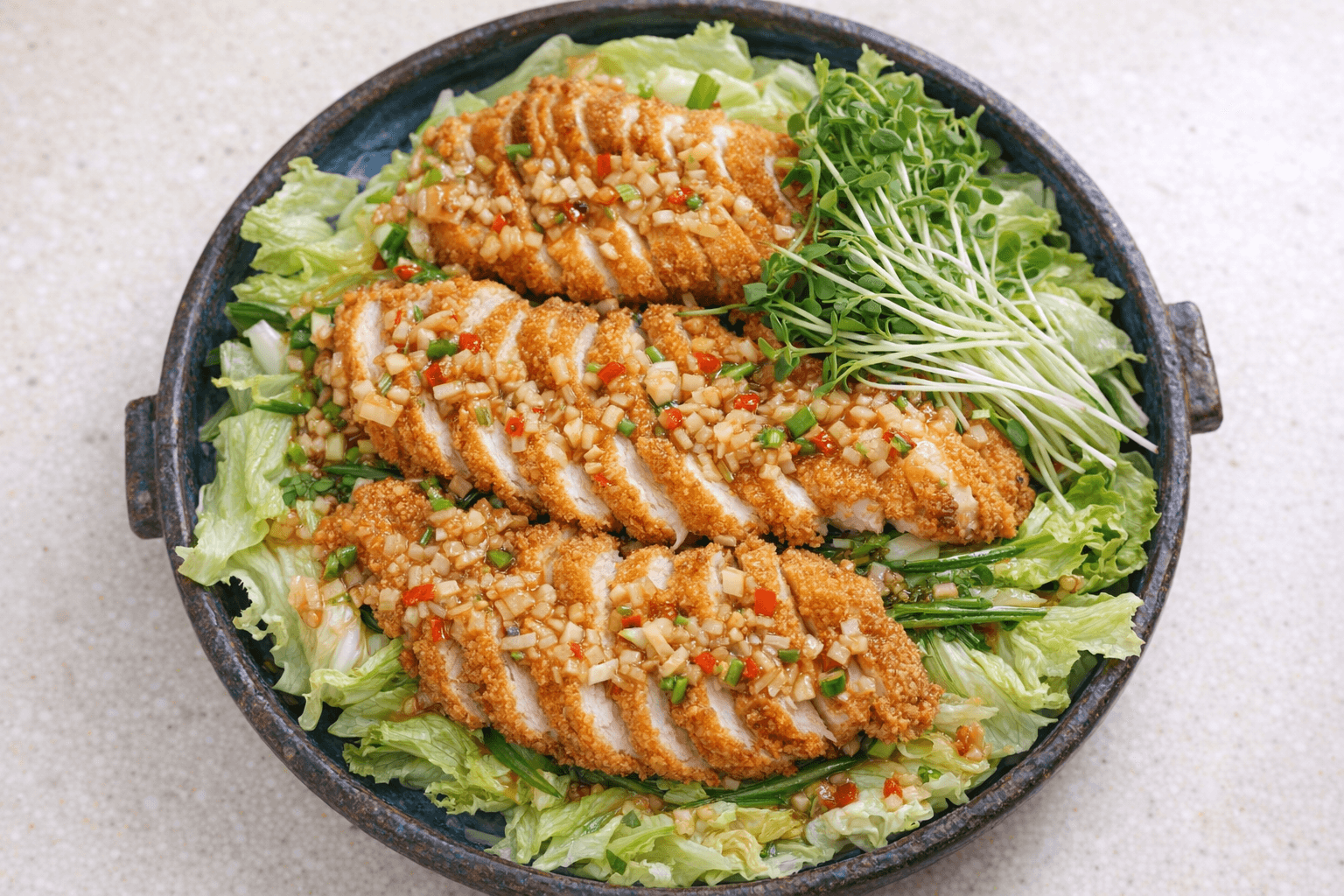 집에서 완벽하게 즐기는 역대급 겉바속촉 유린기! 퍽퍽한 닭가슴살의 기적 같은 변신