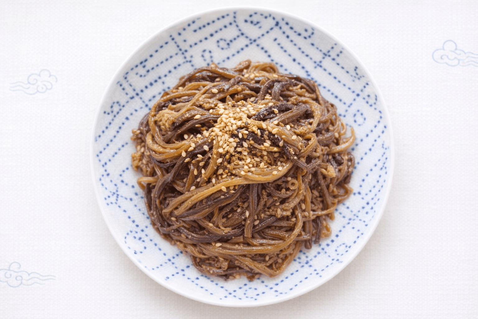 윤기 흐르는 고사리나물 볶음