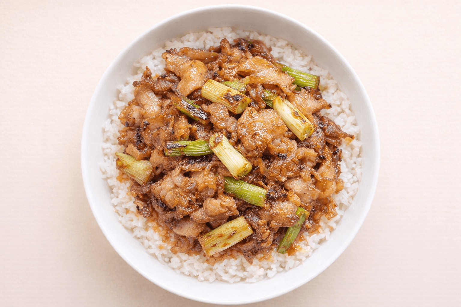 대패삼겹살 간장 덮밥