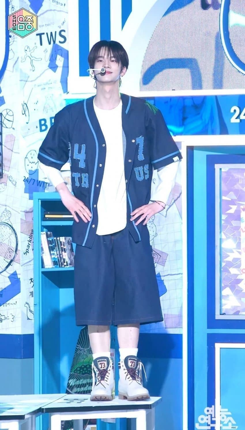 투어스 신유 진심 다리짧구나......+베플주작?