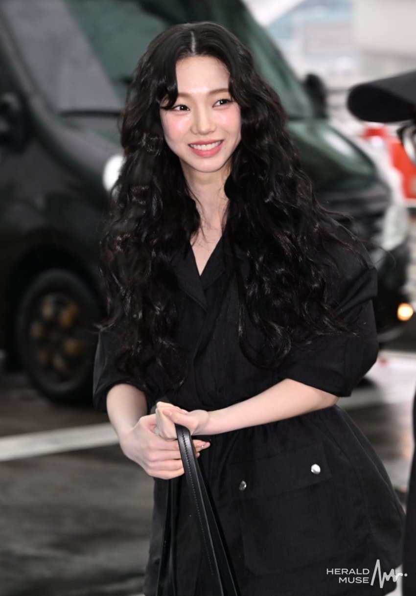 오늘 공항 출국 카리나