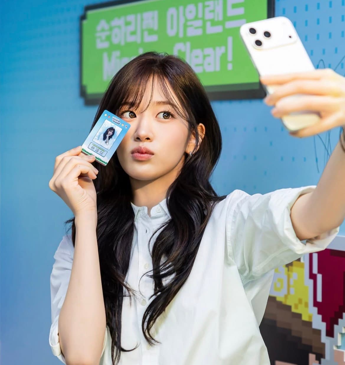 안유진 비율 좀 봐바…