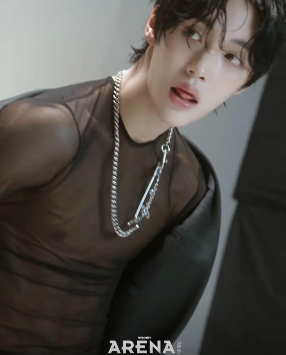 원빈 복근 뭐임?