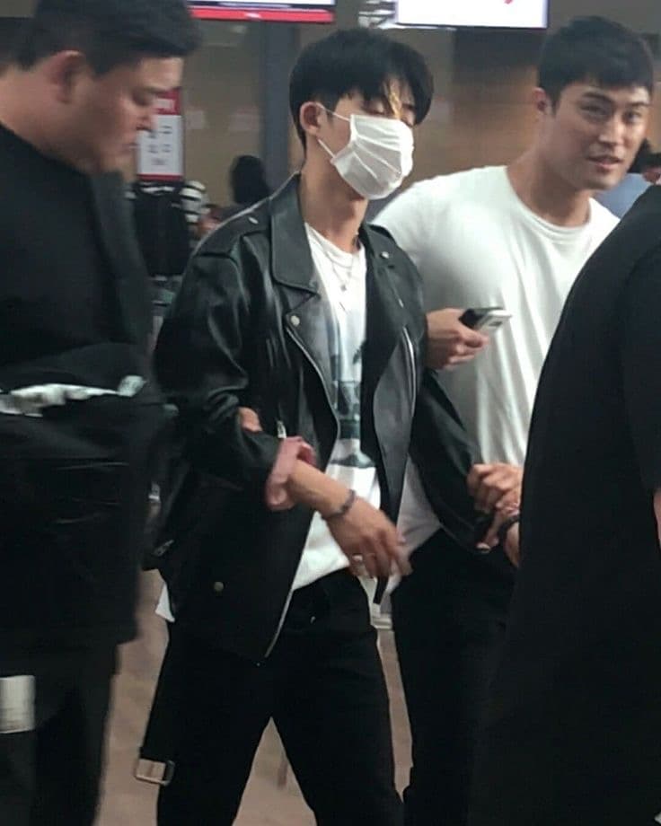 아이콘 비아이 근황 오랜만이다