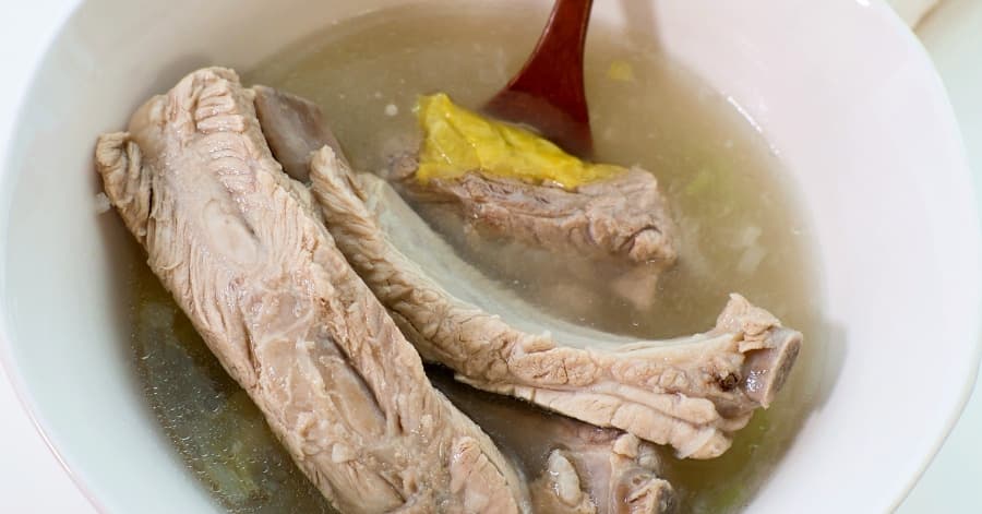 돼지등갈비탕 레시피 | 잡내 없이 살이 쏙 빠지는 집밥 보양식